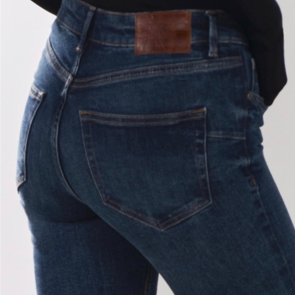 ZARA LOW RISE CONTOUR BOOTCUT JEANS 42 - Picture 4 of 7